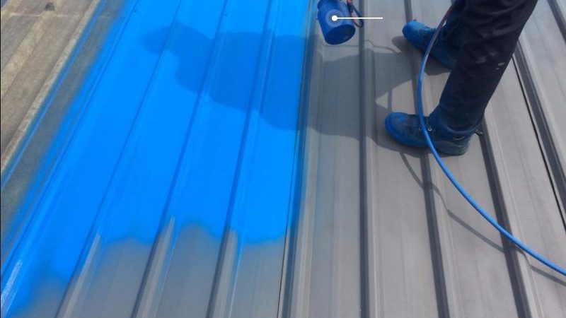屋面用聚氨酯防水涂料：技术参数解析与选购要点